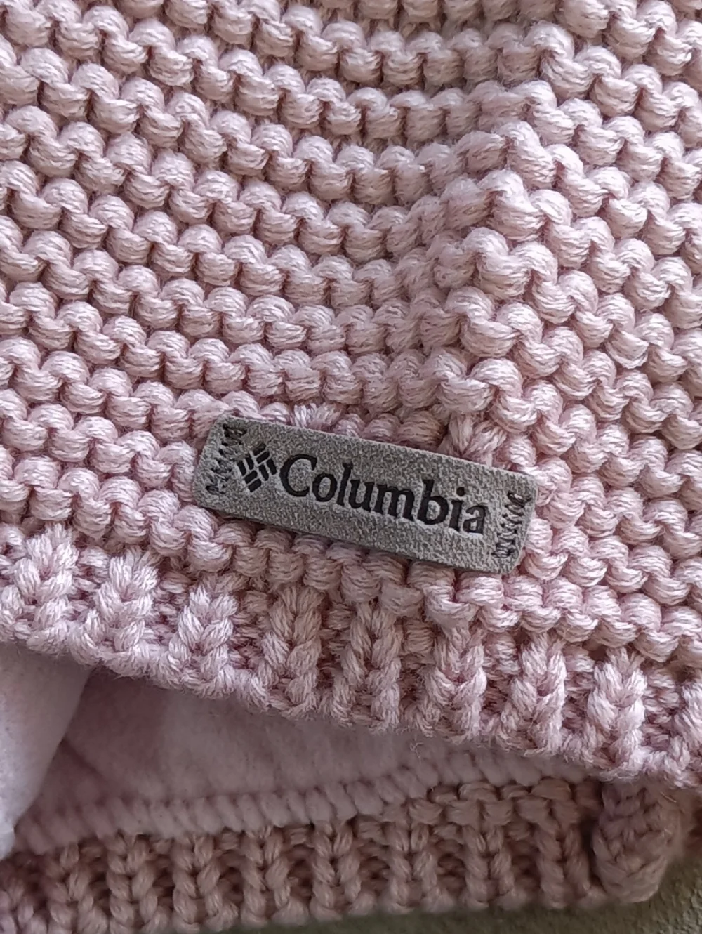Columbia Cascade Peak Light Pink Knit Winter Beanie Hat